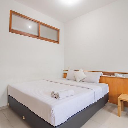 בנדונג Imelda Residence Setrasari Redpartner מראה חיצוני תמונה