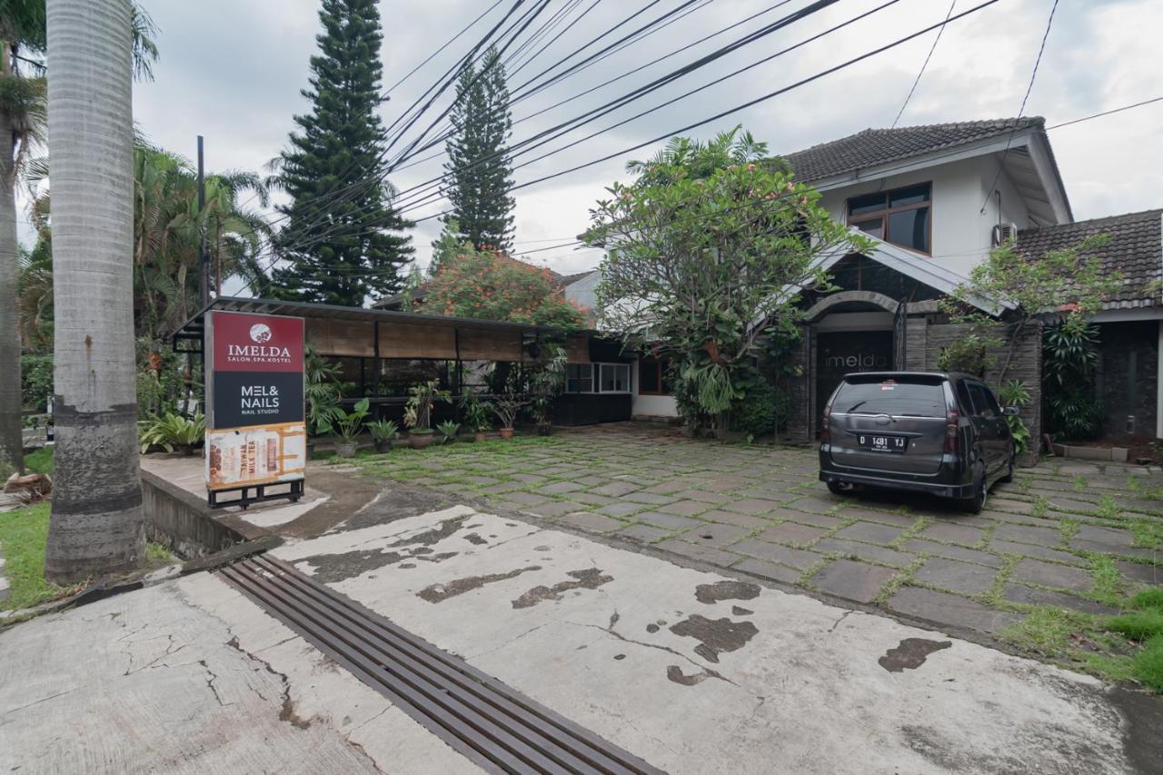 בנדונג Imelda Residence Setrasari Redpartner מראה חיצוני תמונה