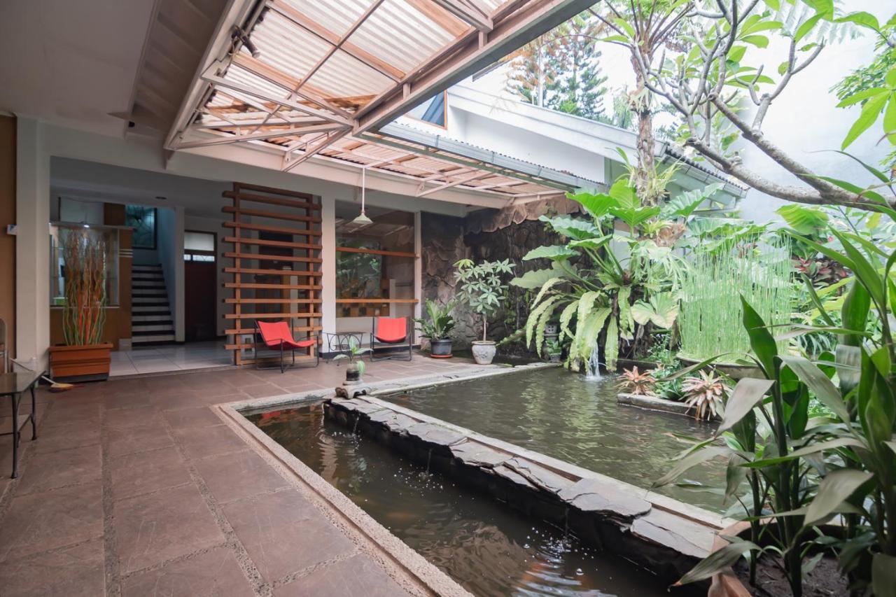 בנדונג Imelda Residence Setrasari Redpartner מראה חיצוני תמונה